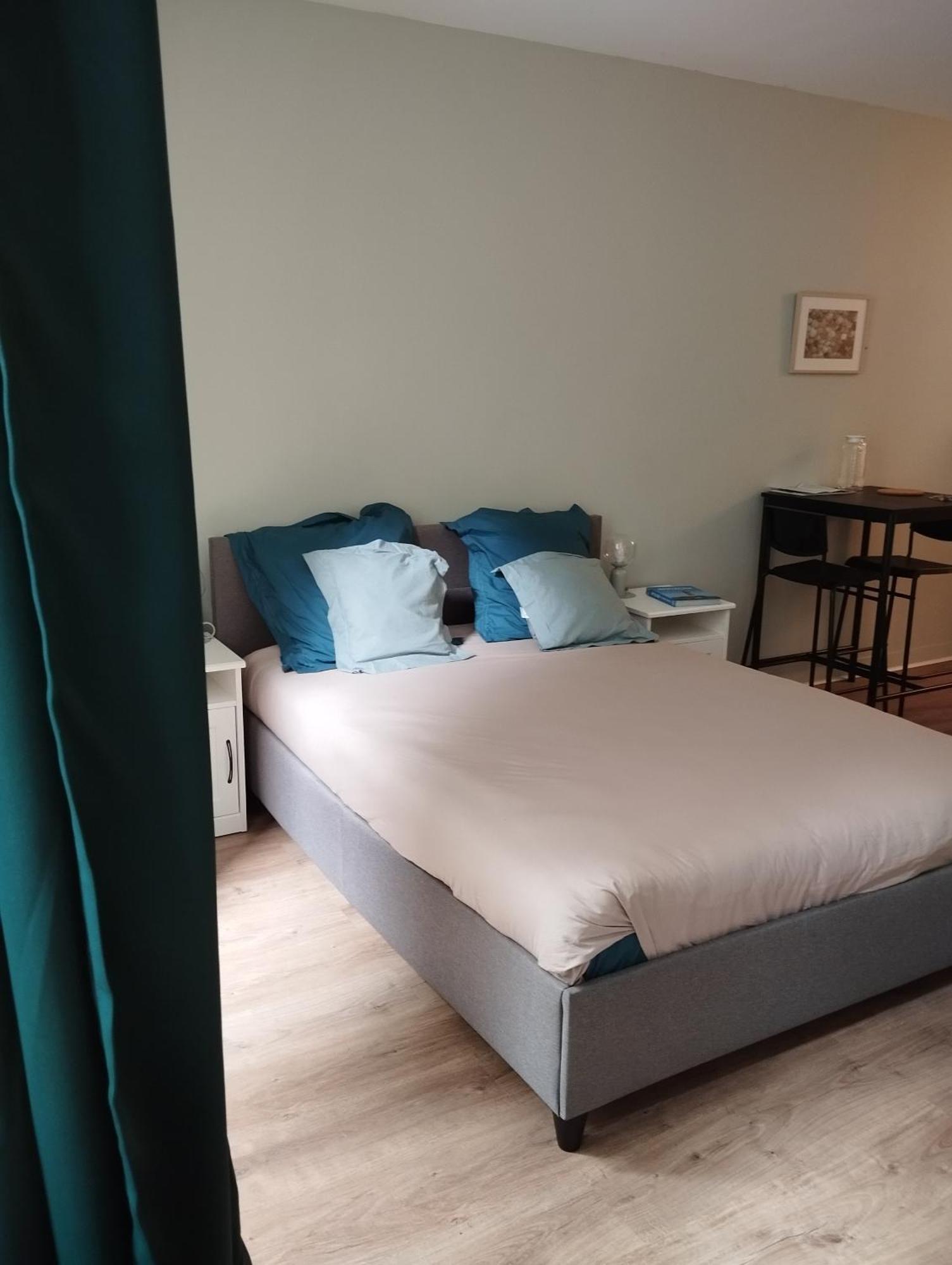Studio Sur Cour, Centre-Ville Морле Экстерьер фото